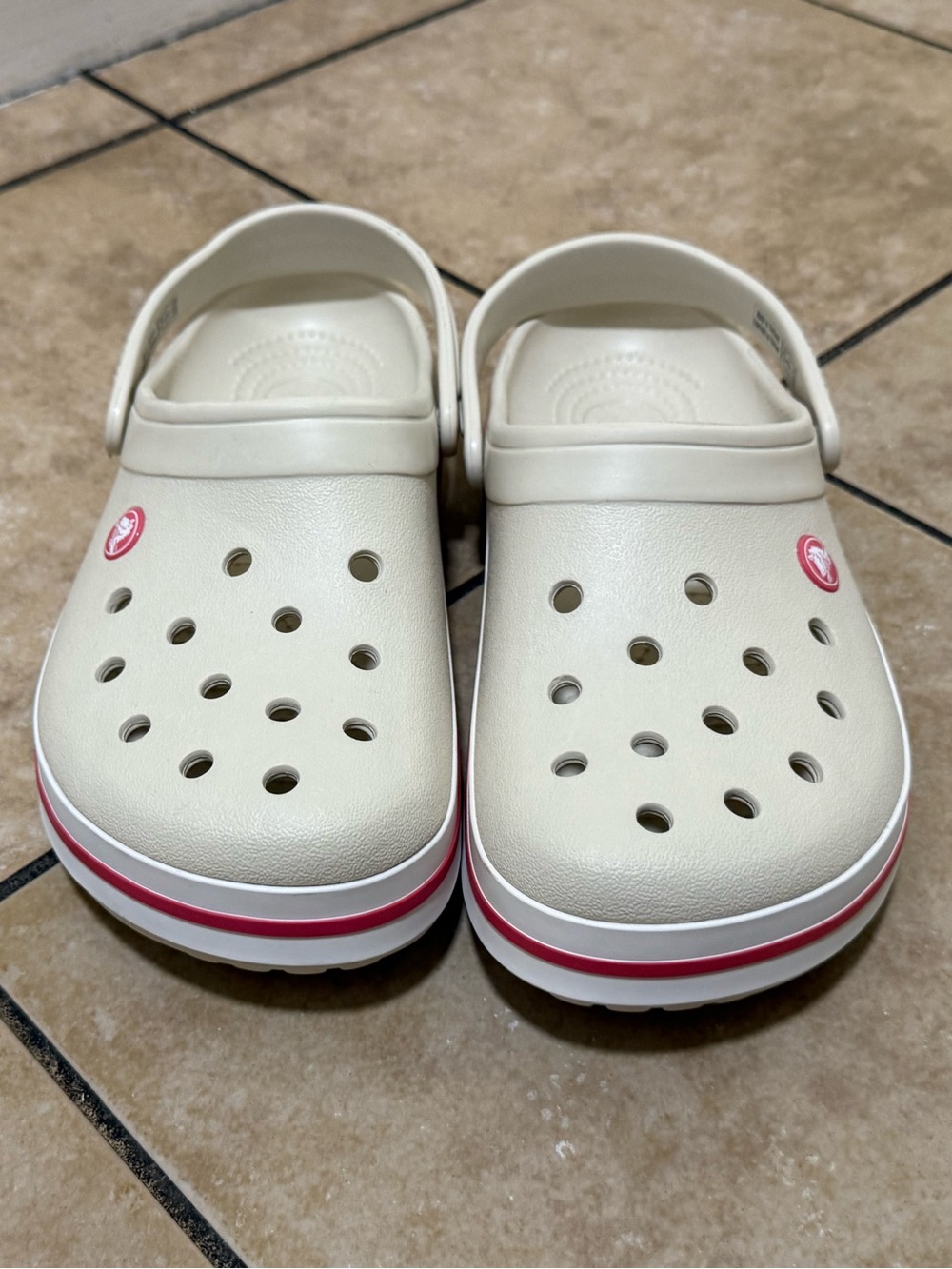 Women’s CROCS Classic - Picture 4 of 5